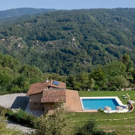 Villa Carlotta 8, Emma